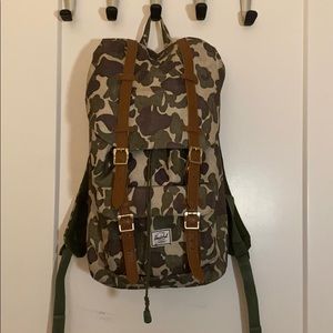 Herschel Back pack